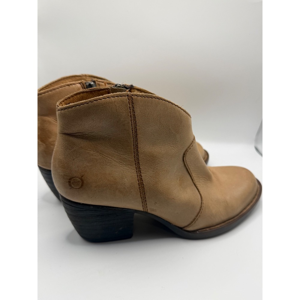 Born Tan Leather Ankle Boots Western Block Heel Side Zip Booties Womens 7M - Picture 2 of 6